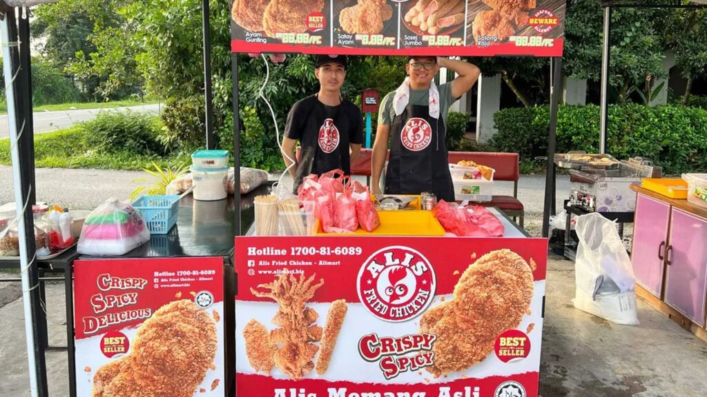 Kejayaan Usahawan Alis Fried Chicken