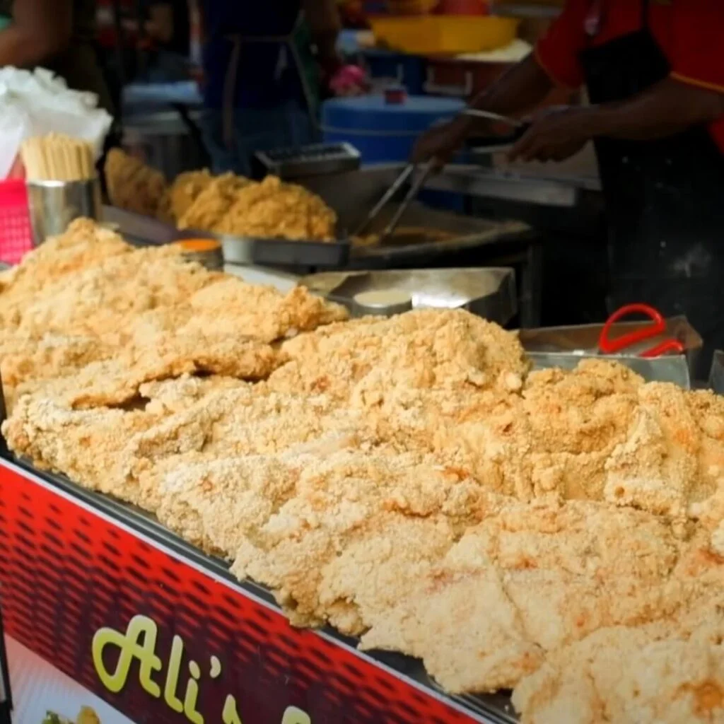 Acara dan Pengumuman Alis Fried Chicken