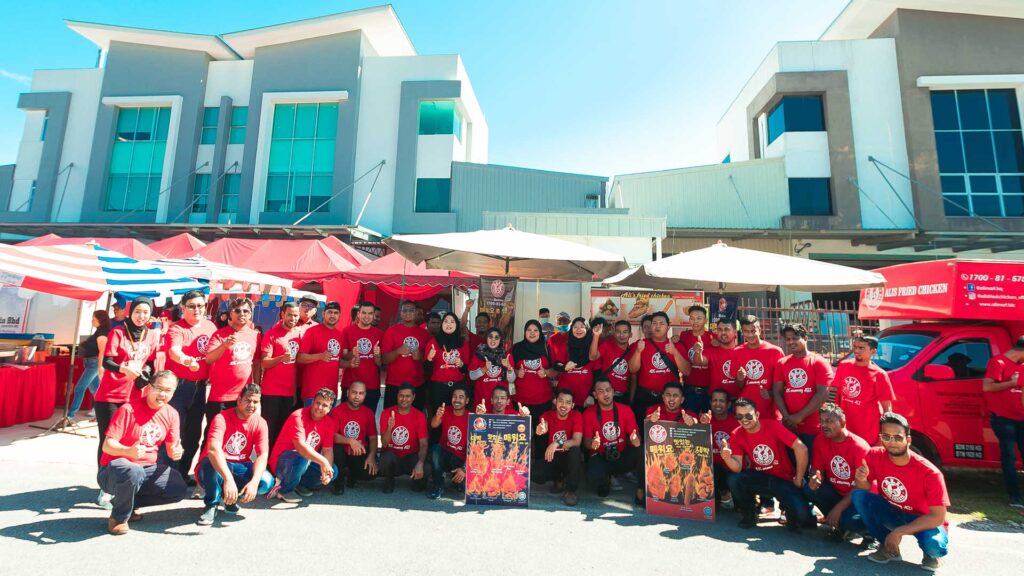 The Alis Fried Chicken team is dedicated to empowering local entrepreneurs nationwide.