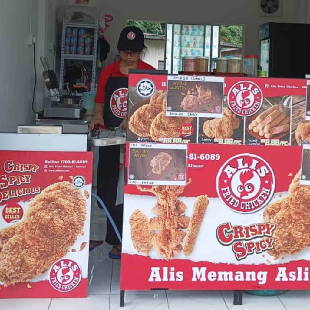 Alis Fried Chicken memberi peluang kepada rakyat Malaysia dari pelbagai peringkat umur untuk memulakan perniagaan makanan jalanan yang menguntungkan.