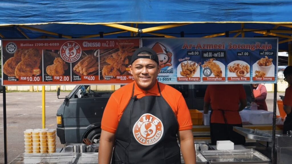 En Asyraaf - Alis Fried Chicken Entrepreneur